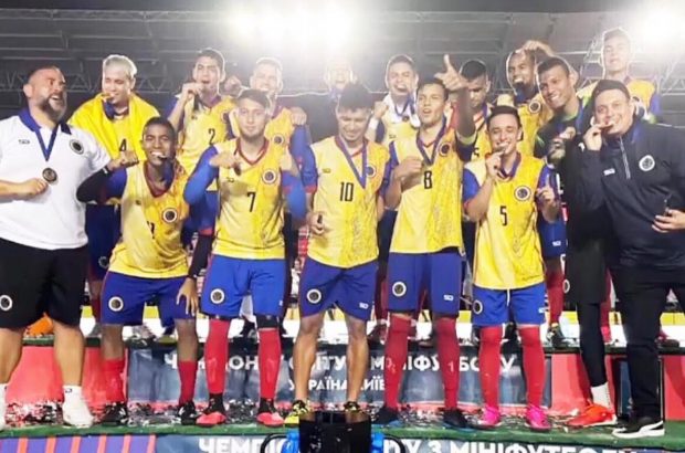 زنان آمریکا ‌و مردان کلمبیا قهرمان جام جهانی مینی فوتبال ۲۰۲۱ شدند